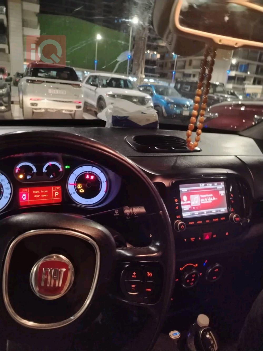 فيات 500L